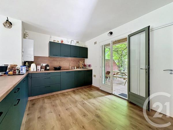 Maison à vendre  6 pièces - 135 m 2   LUNEL  - 34