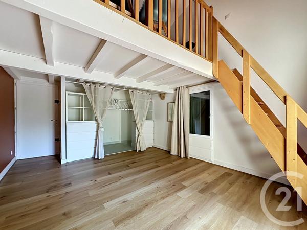 Maison à vendre  6 pièces - 135 m 2   LUNEL  - 34