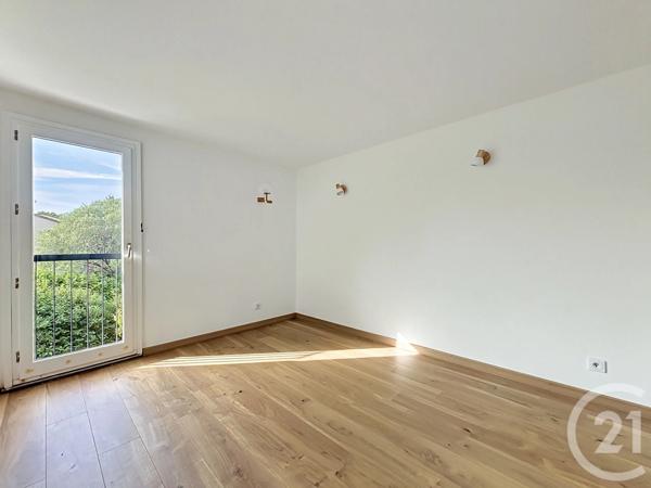 Maison à vendre  6 pièces - 135 m 2   LUNEL  - 34
