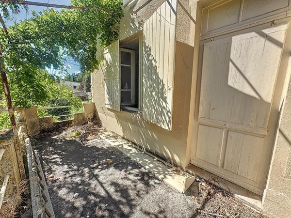 Millau (12100) Maison aux portes de Millau avec sa maisonette indépendante