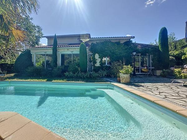 Millau (12100) Maison aux portes de Millau avec sa maisonette indépendante