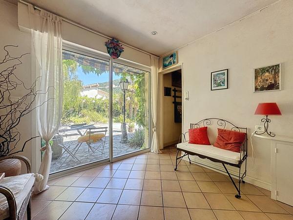 Millau (12100) Maison aux portes de Millau avec sa maisonette indépendante