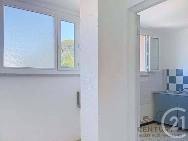 Appartement F3 Bis à vendre  3 pièces - 81,43 m 2   SETE  - 34
