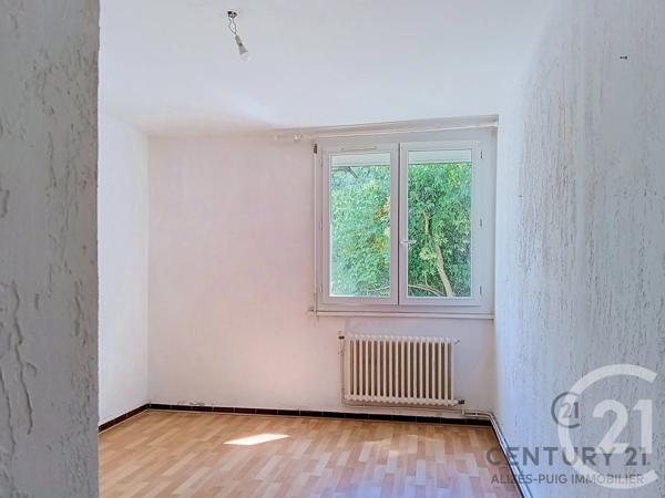 Appartement F3 Bis à vendre  3 pièces - 81,43 m 2   SETE  - 34