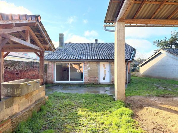 Maison 5 pièces, dépendances, grand terrain.