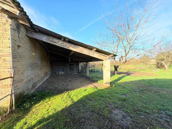 Maison 5 pièces, dépendances, grand terrain.