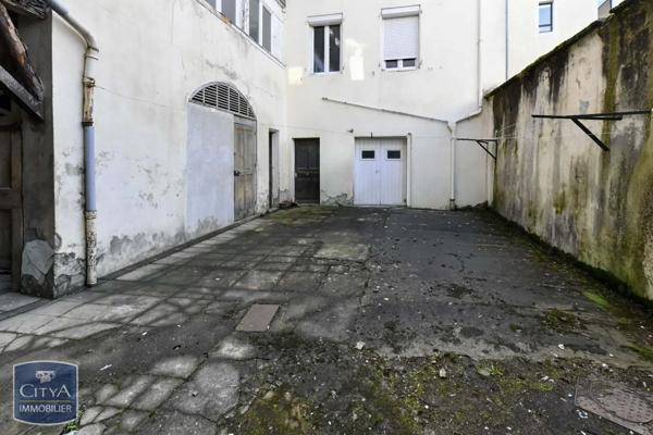 Immeuble à vendre 250m²