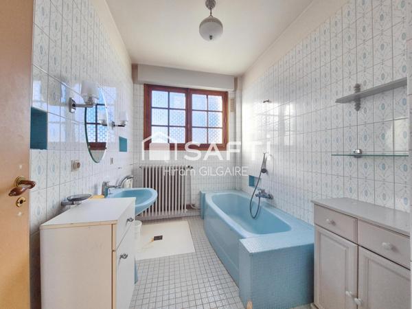 Potentiel et cachet, charmante maison à découvrir