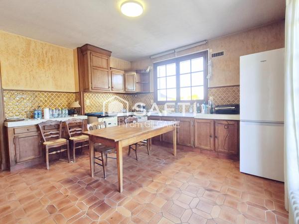 Potentiel et cachet, charmante maison à découvrir
