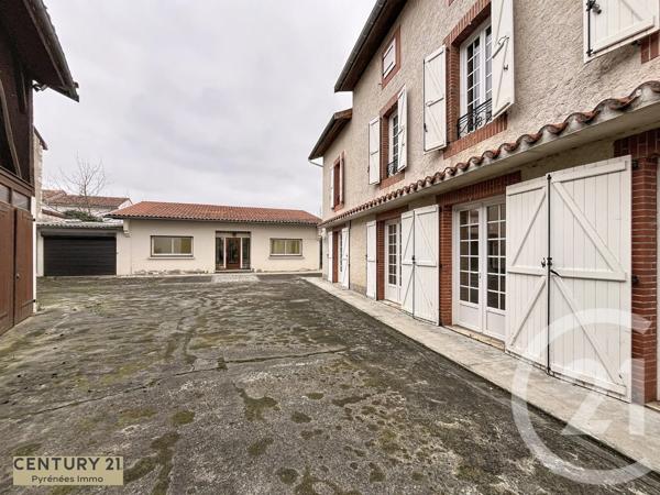 Maison à vendre  6 pièces - 155,88 m 2   VALENTINE  - 31