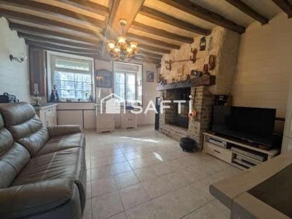 Safti-Benjamin Marcouiller vous propose : Maison 5 pièces.