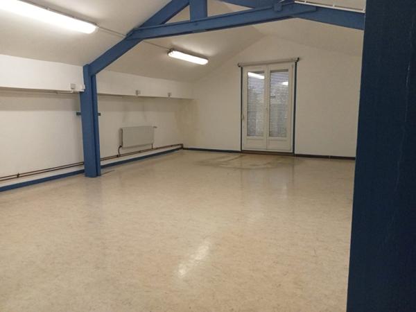 Local d'activités à vendre 640 m2 situé à Margny les Compiègne