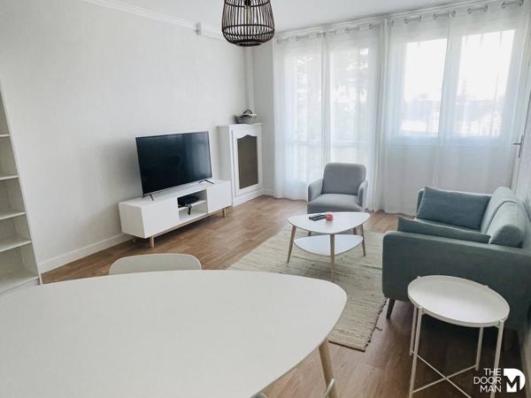 Appartement - À vendre - 82 m² - LAVAL | The Door Man