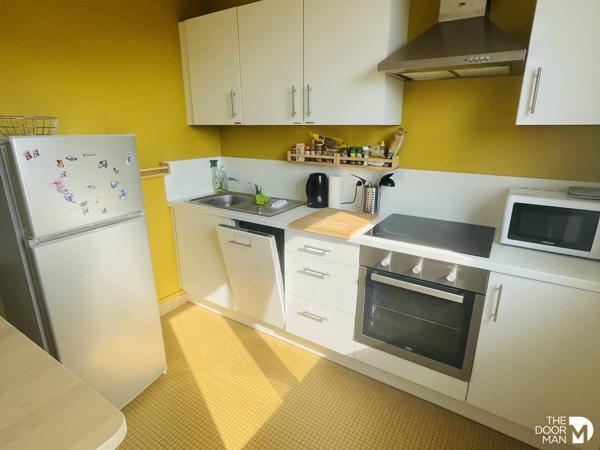 Appartement - À vendre - 82 m² - LAVAL | The Door Man