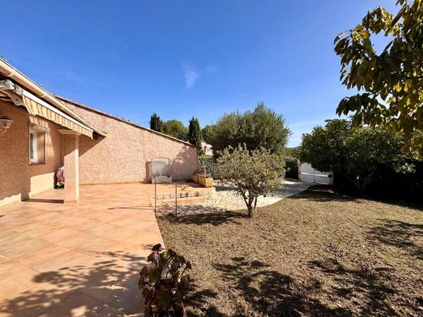 Villa à deux pas du Village