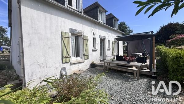 Maison à vendre 6 pièces 123,08 m² Châteauneuf-du-Faou