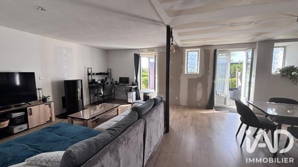 Maison à vendre 6 pièces 123,08 m² Châteauneuf-du-Faou