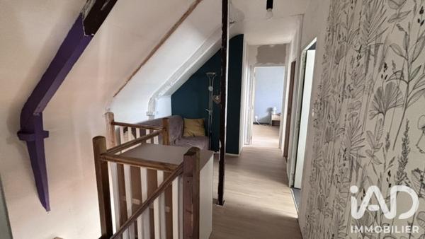 Maison à vendre 6 pièces 123,08 m² Châteauneuf-du-Faou