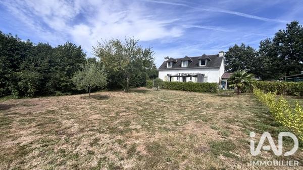 Maison à vendre 6 pièces 123,08 m² Châteauneuf-du-Faou