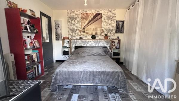 Maison à vendre 6 pièces 123,08 m² Châteauneuf-du-Faou