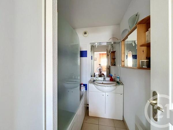 Appartement F2 à vendre  2 pièces - 43,07 m 2   FRONTIGNAN  - 34