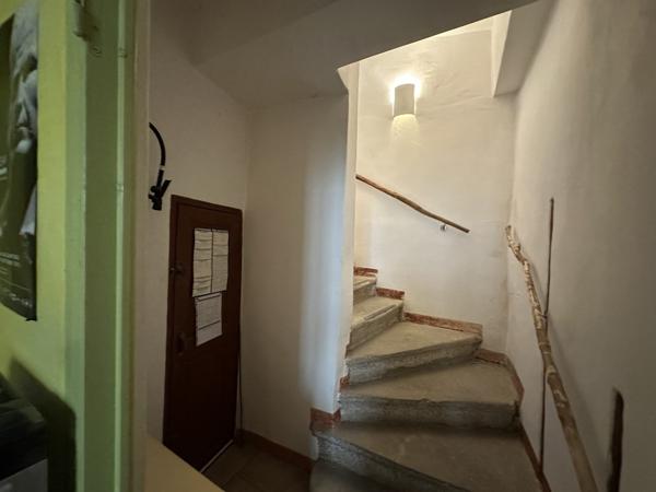 primo accedant/local commercial