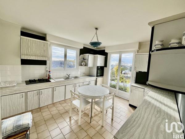 Maison 6 pièces de 168 m² à Caudan (56850)