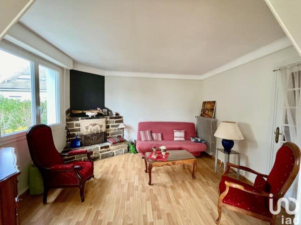 Maison 6 pièces de 168 m² à Caudan (56850)