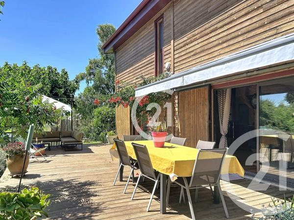 Maison à vendre  5 pièces - 183 m 2   ELNE  - 66