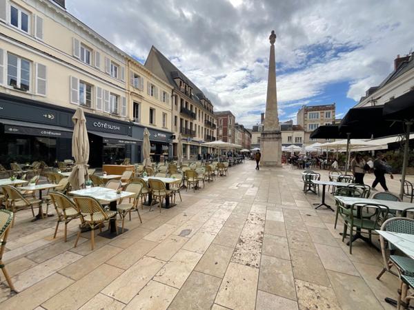 Dpt Eure et Loir (28), à vendre CHARTRES appartement T2 de 43 m²