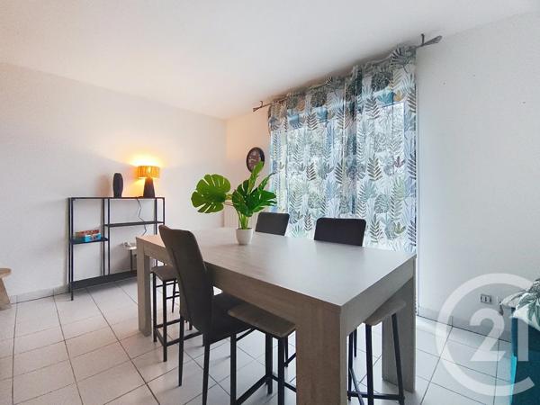 Maison à vendre  5 pièces - 91,56 m 2   BRESSOLS  - 82