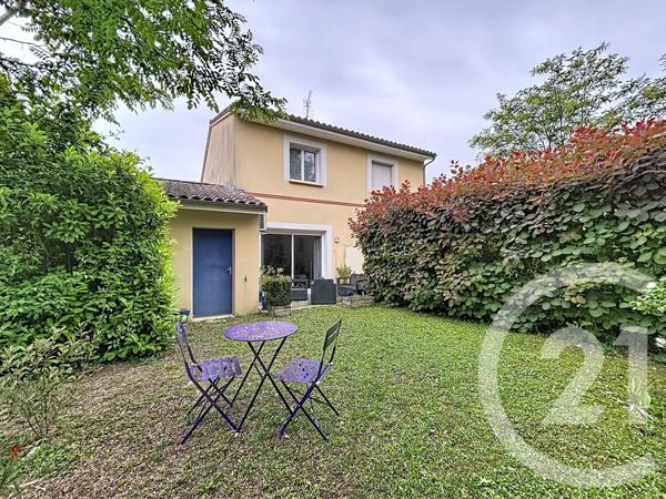 Maison à vendre  5 pièces - 91,56 m 2   BRESSOLS  - 82