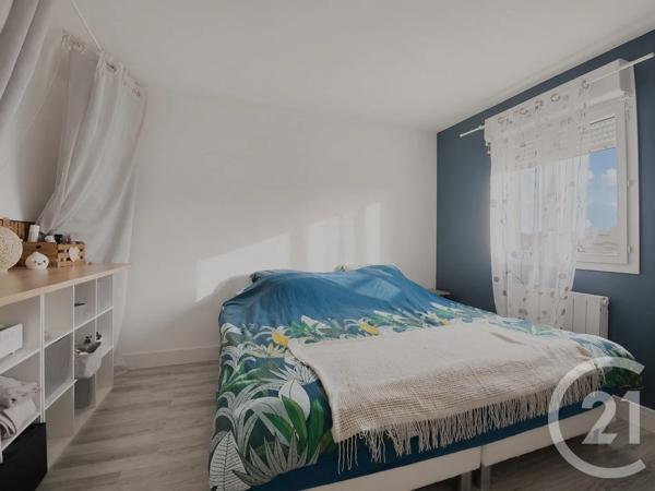 Maison à vendre  5 pièces - 91,56 m 2   BRESSOLS  - 82