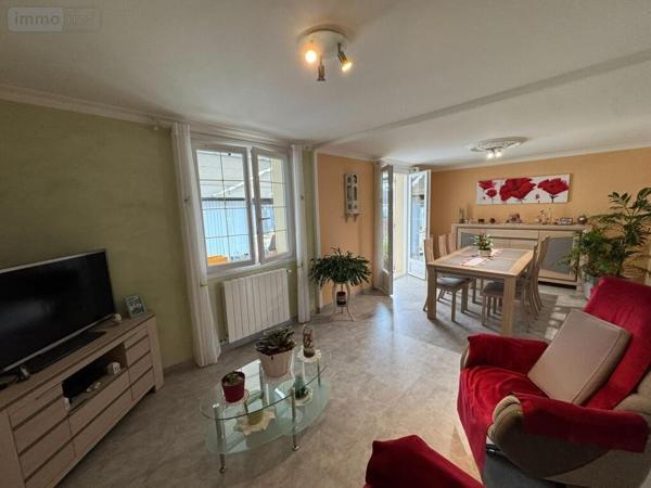 Maison à vendre à Sablé-sur-Sarthe dans la Sarthe (72300), ref : 72068-2184