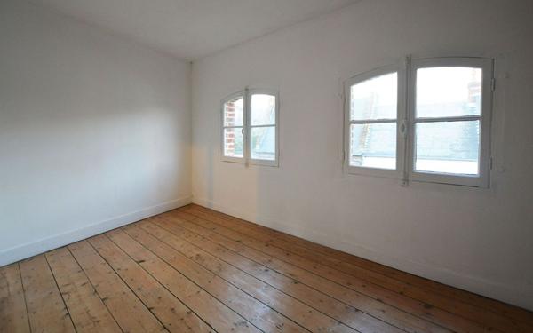 Maison à louer    3 pièces •  Abbeville