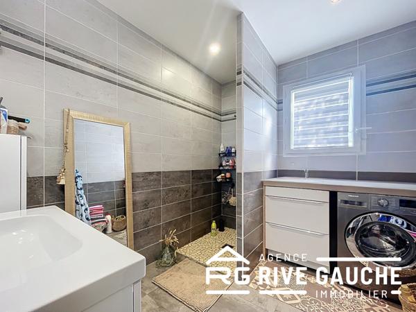 Saint-Maurice-l'Exil (38550) Maison de plain-pied, 3 chambres, 91 m2.