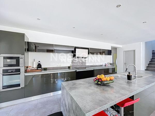 A VENDRE - CLAIRA - VILLA - 4 FACES - PISCINE