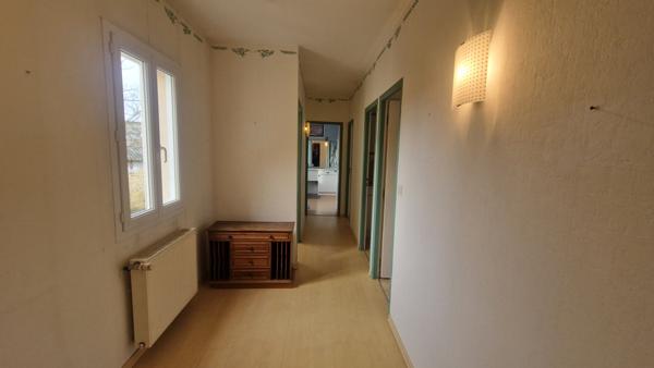 Belle maison de Maitre  proche Mareuil avec piscine et dependances