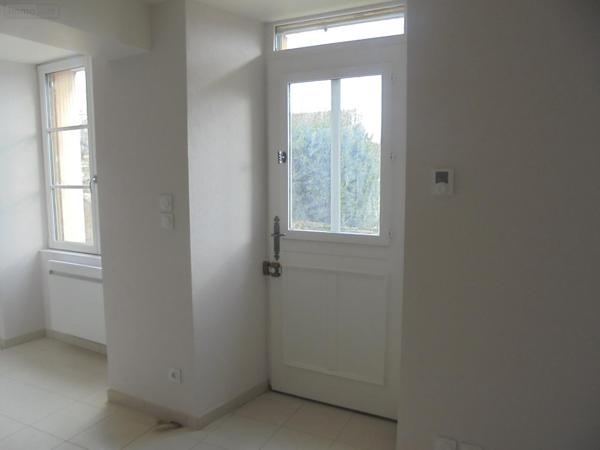 Maison rurale à louer à Saint-Père dans l'Yonne (89450), ref : MAISON   
FONTETTE