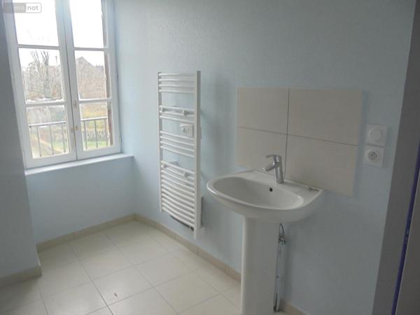 Maison rurale à louer à Saint-Père dans l'Yonne (89450), ref : MAISON   
FONTETTE