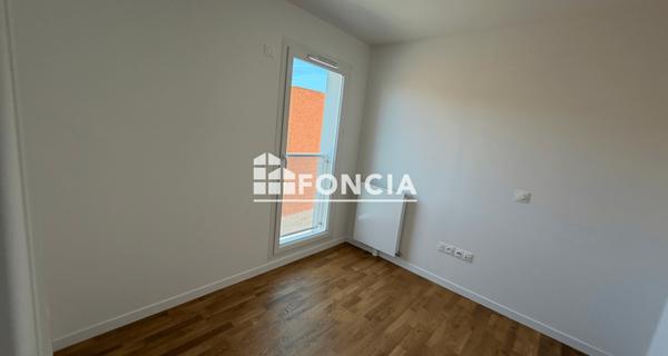 Location Appartement 3 pièces 73.4 m² - Evry 91000