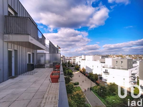 Location appartement 3 pièces 68 m² Rosny-sous-Bois