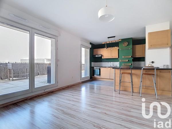 Location appartement 3 pièces 68 m² Rosny-sous-Bois