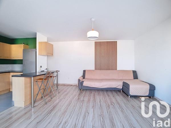 Location appartement 3 pièces 68 m² Rosny-sous-Bois