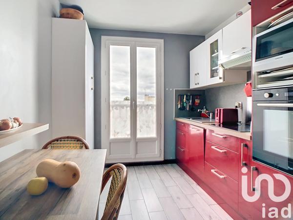 Appartement à vendre 4 pièces 76 m² Saint-Cyr-l'École