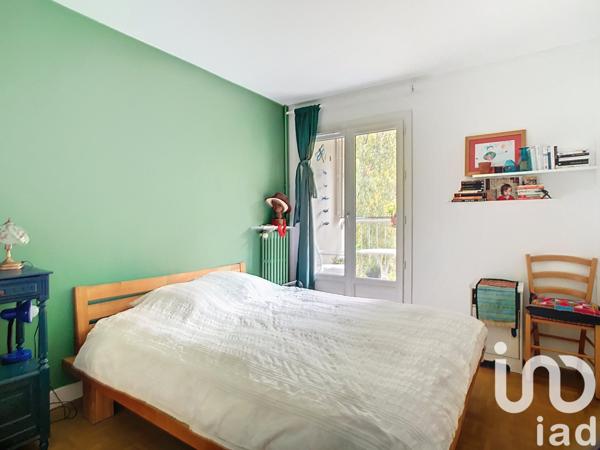 Appartement à vendre 4 pièces 76 m² Saint-Cyr-l'École