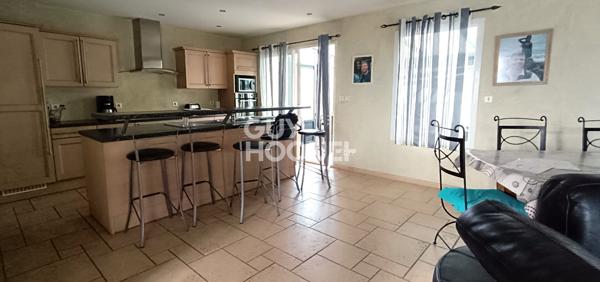 Une maison familiale pleine de charme et de lumière à Violay