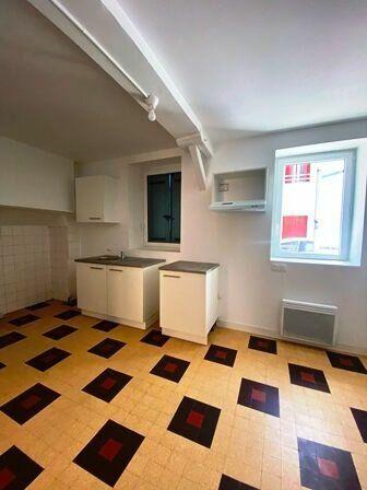 Appartement à louer    2 pièces •    Mont-de-Marsan