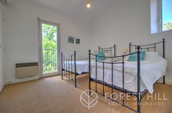 Céret (66400) Villa 4 faces dans quartier prisè et calme