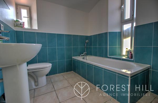 Céret (66400) Villa 4 faces dans quartier prisè et calme